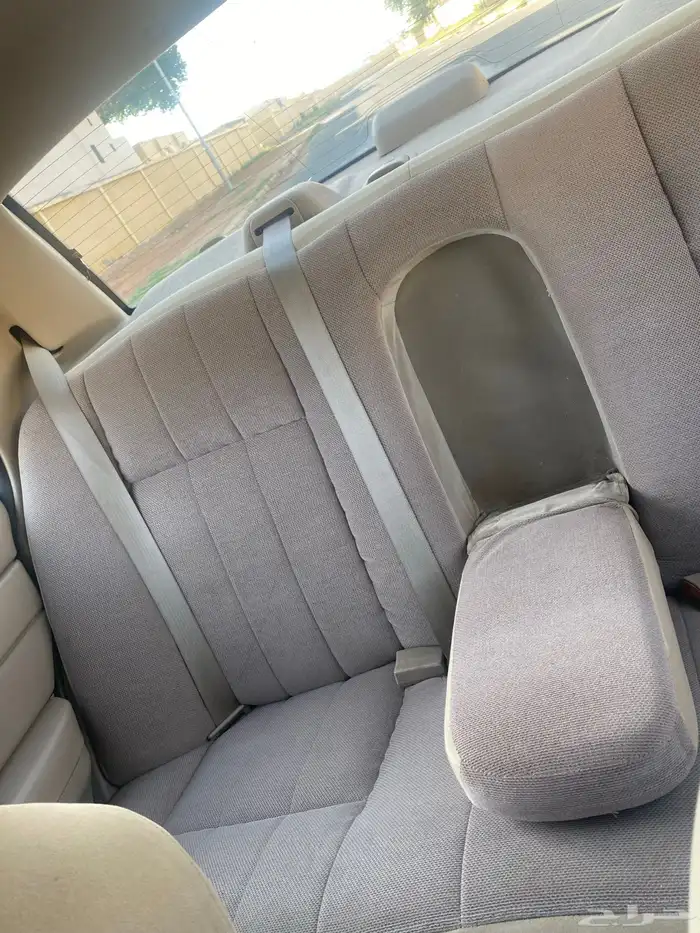 فورد فكتوريا 2004 49