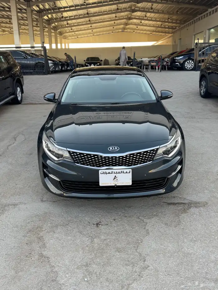 للبيع كيا أوبتيما 2018 نص فل - ممشى قليل جدا 0