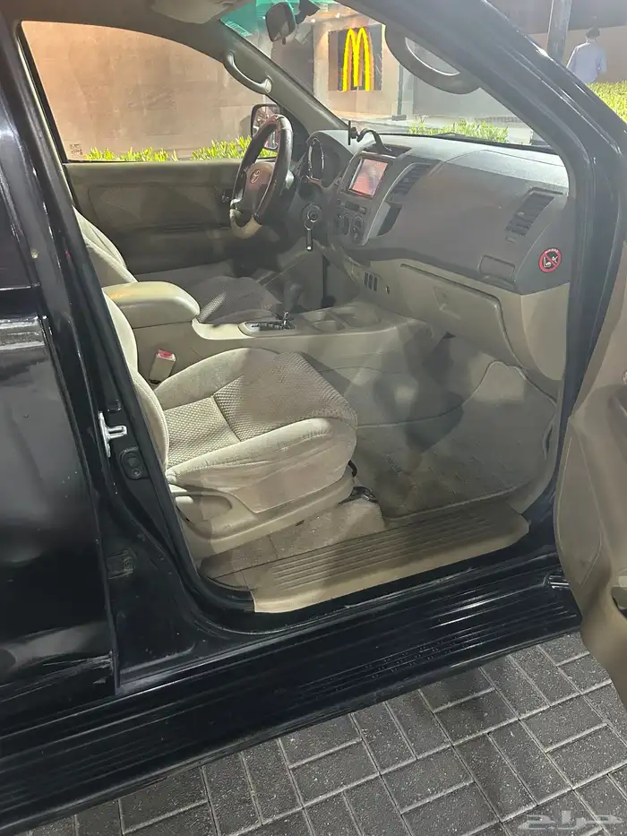 للبيع فورتشنر موديل 2009 6