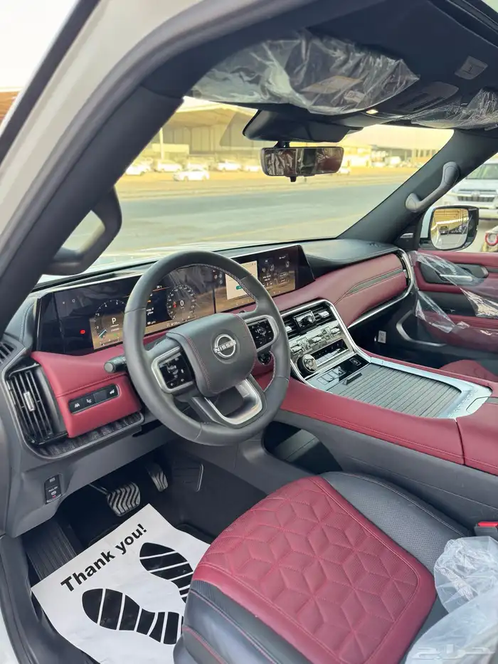 للبيع نيسان باترول بلاتينيوم 2025 - فل كامل -عداد 8 الف فقط 12