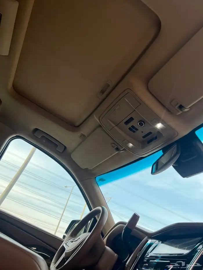 كاديلاك اسكاليد 2015 الدفعة الاخيرة شبه مخزن 29