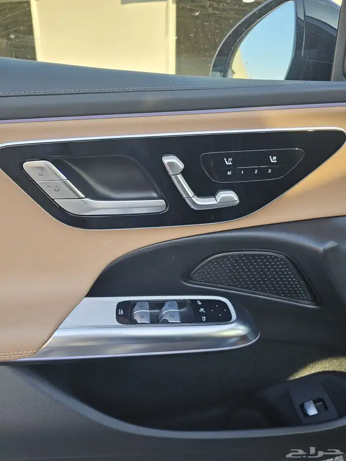 Mercedes Benz E-class(E)W214 E200 avant-garde 13