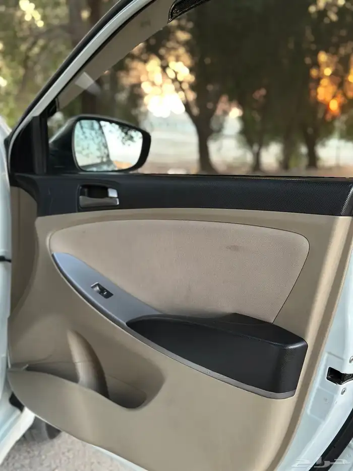 اكسنت مديل 2016 نظيف ممشى قليل 12