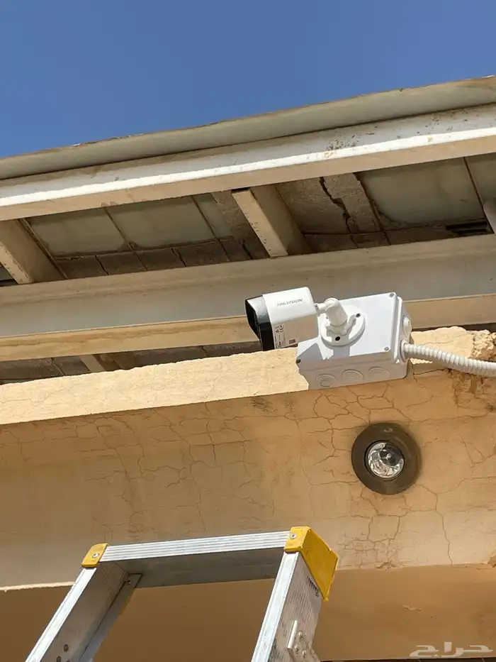 كاميرات مراقبة 5
