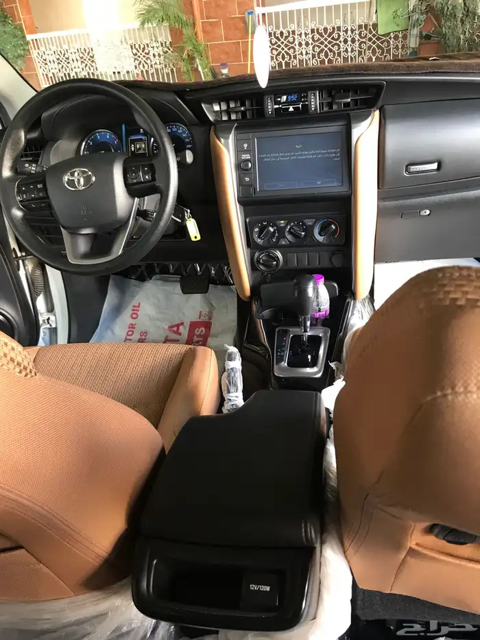 جيب فورتشنر ديزل 2400cc موديل 2022 21