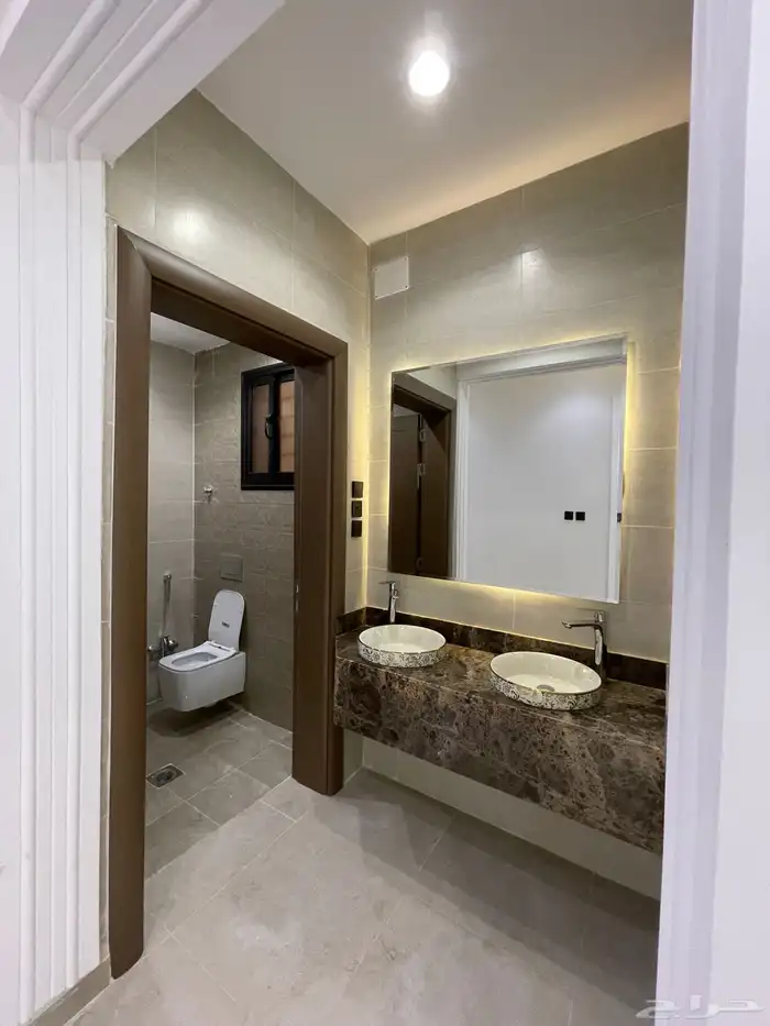 للبيع شقق علويه نظام ادوار بالمحاله ابها بالقرب من الخدمات 12