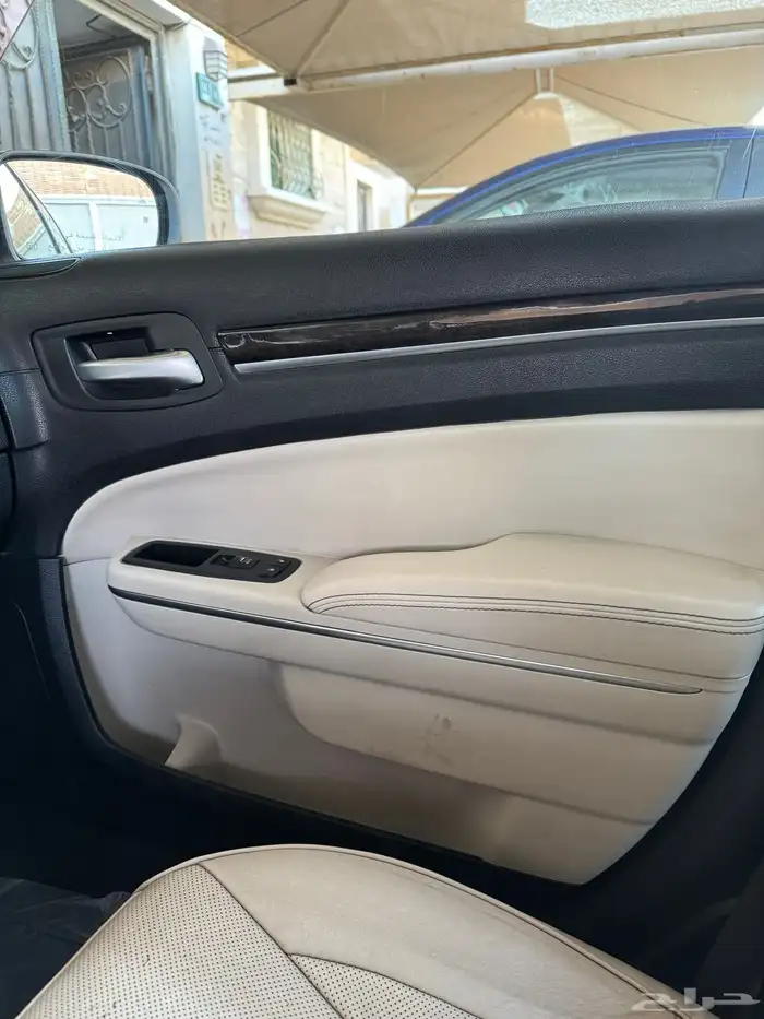 كرايسلر 300 سي 2015 5