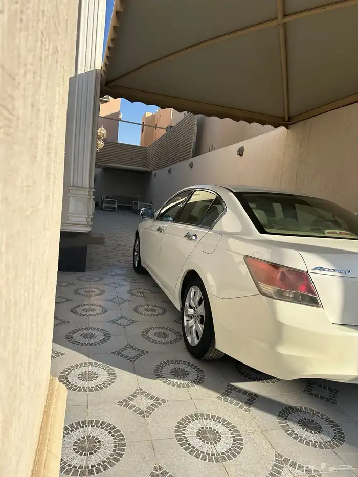 للبيع هوندا اكورد 2008 3