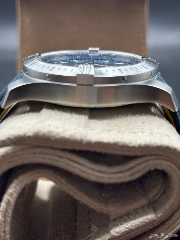 ساعة بريتلينق 2