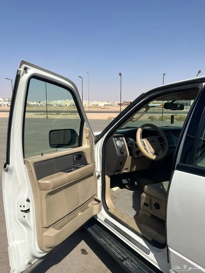 اكسبديشن 2008 وكاله 18