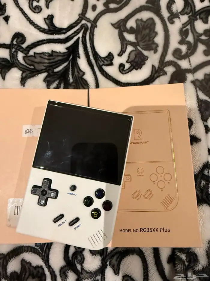 انبيرنيك جهاز العاب محمول باليد 0