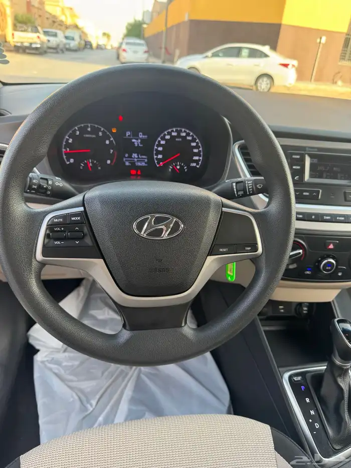 للبيع هونداي اكسنت 2023 10