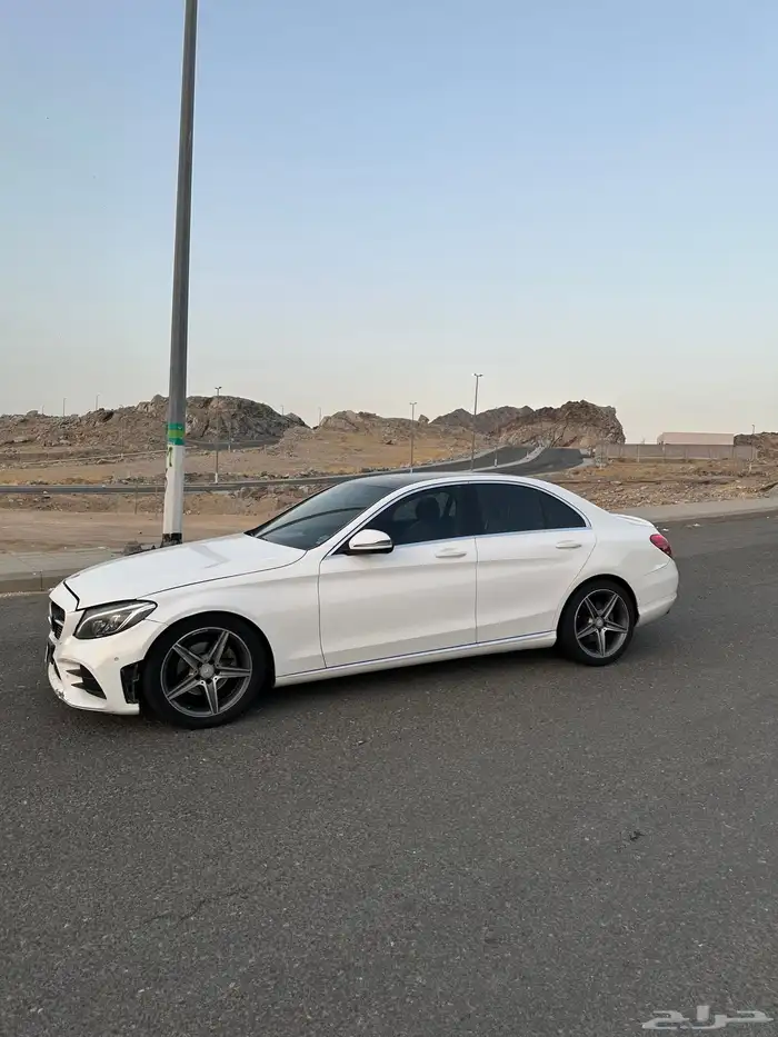 للبيع مرسيدس c200 11