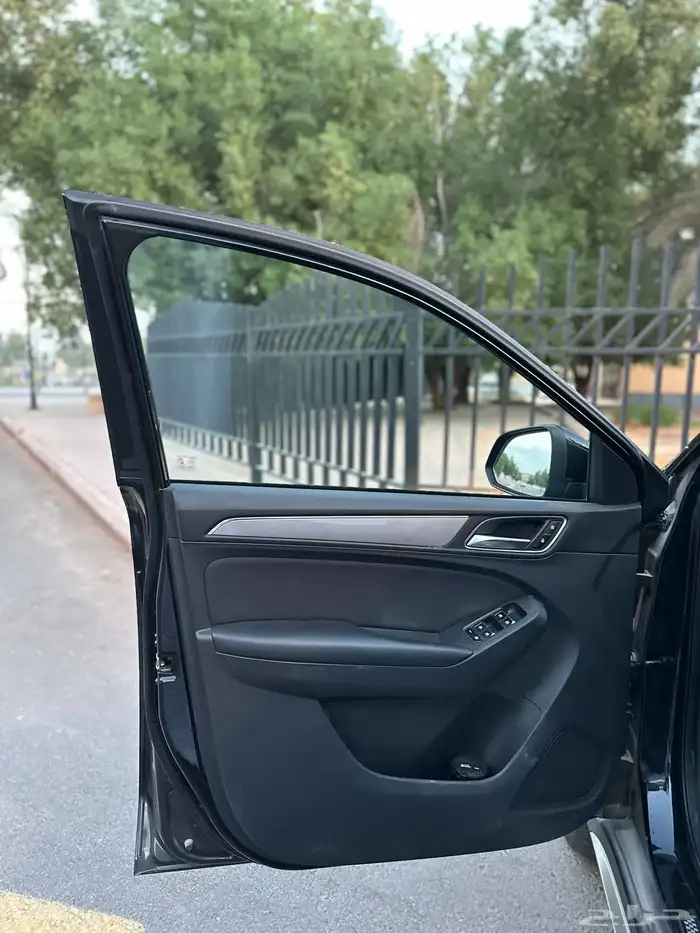 أم جي RX5 MG موديل 2022 سعودي تماتيك 24