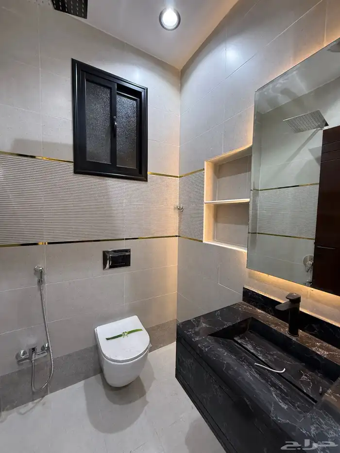 شقه ارضيه 6 غرف بمداخل مستقله قرب ممشي الراقي-بسعر550الف 19