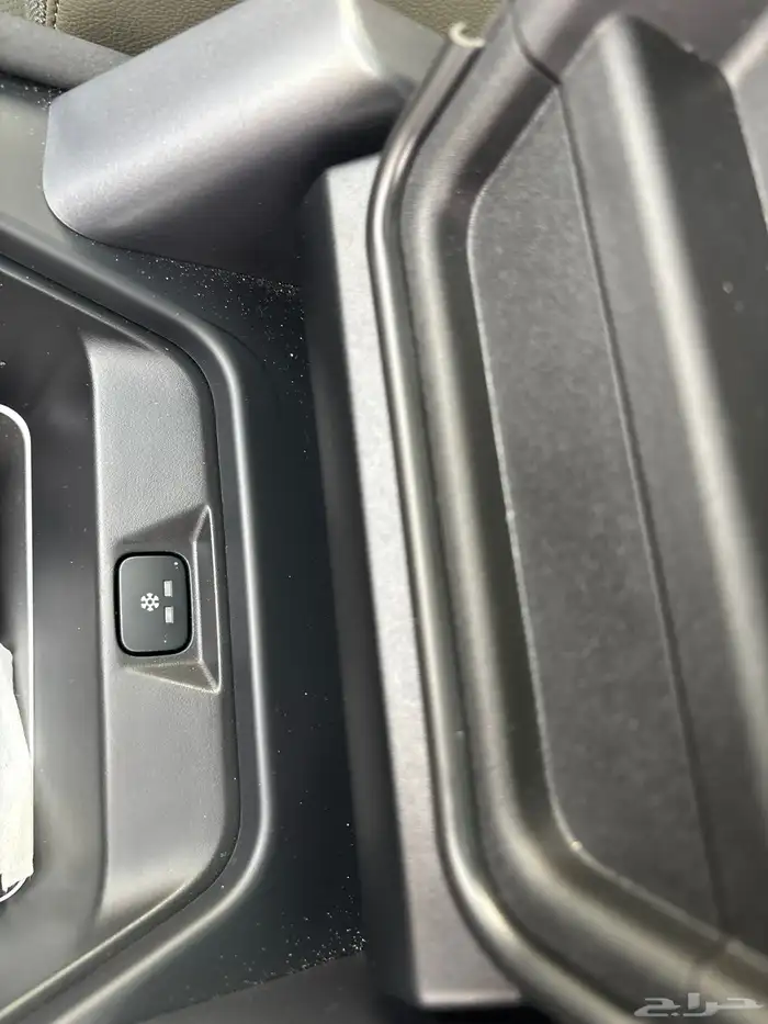 لاند روفر ديفندر P300 لون رمادي 2020 امريكي استيراد شخصي 10