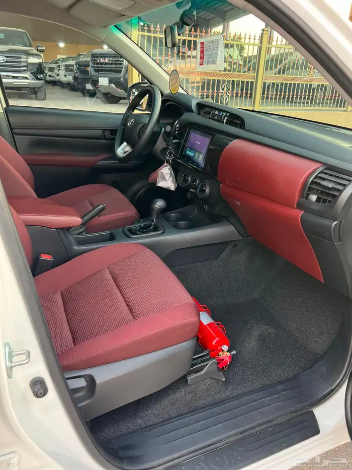 هايلوكس 2025 اوتماتيك بدون دبل بنزين 7