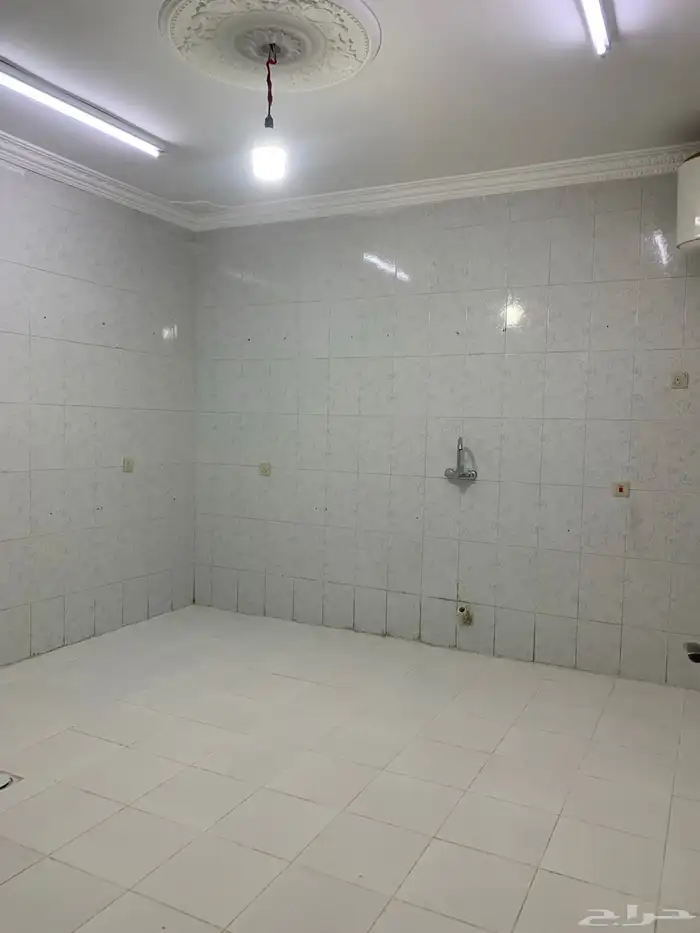 شقة للايجار بالمدينة المنورة حي العزيزية 23