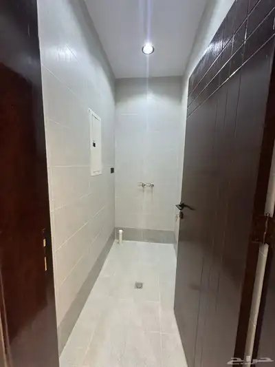 شقق وارواف سعرها مناسب بموقع هادئ ومكتمل بالقرب من الممشي index