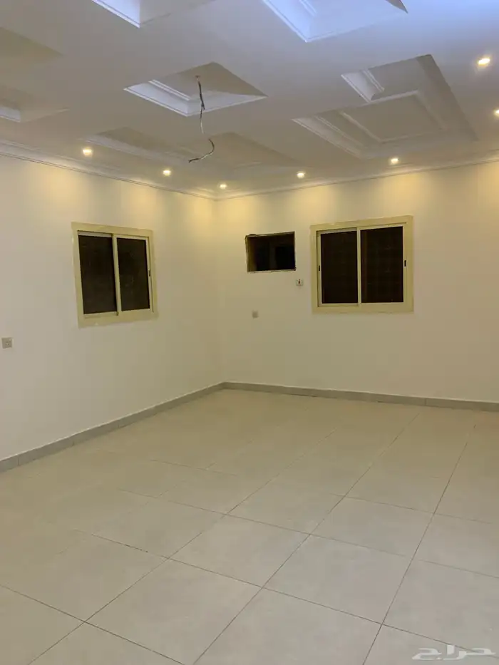 شقة للايجار بالمدينة المنورة حي العزيزية 0