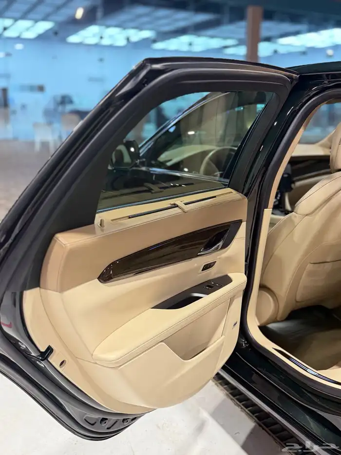 كاديلاك CT6 بلاتنيوم 3.0TT 12