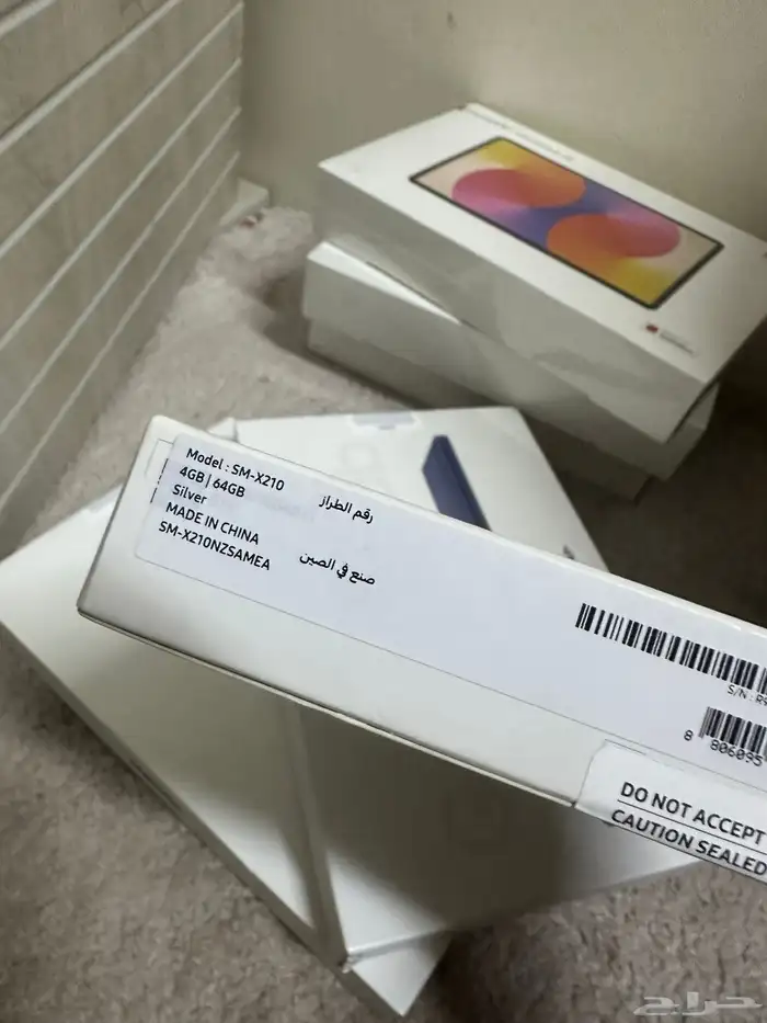 مجموعة اجهزة تابلت هواوي وجالكسي تاب A9 4