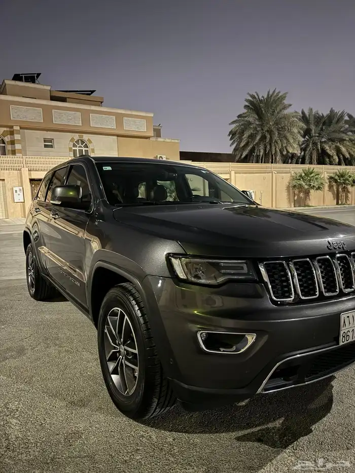 جيب شروكي لميتد 7