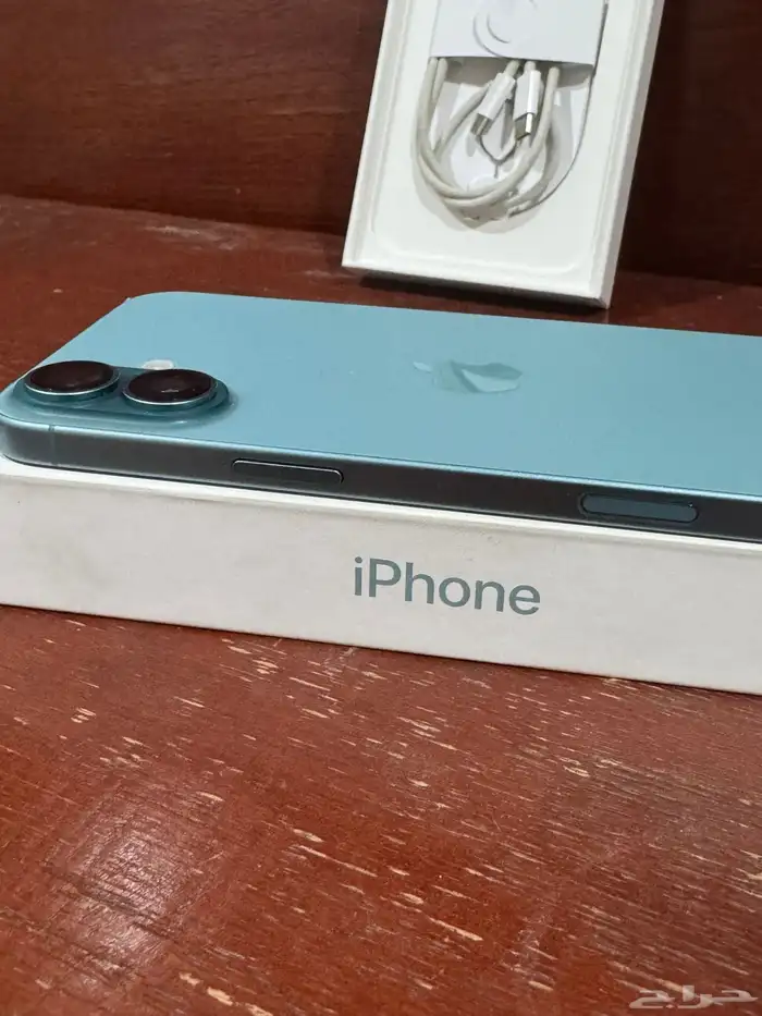 للبيع ايفون 16 بلس 128G 3