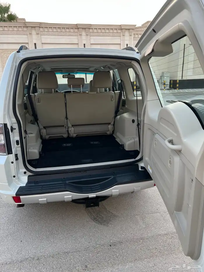 باجيرو 2018 علامه ذهبيه اعلى فئه 30