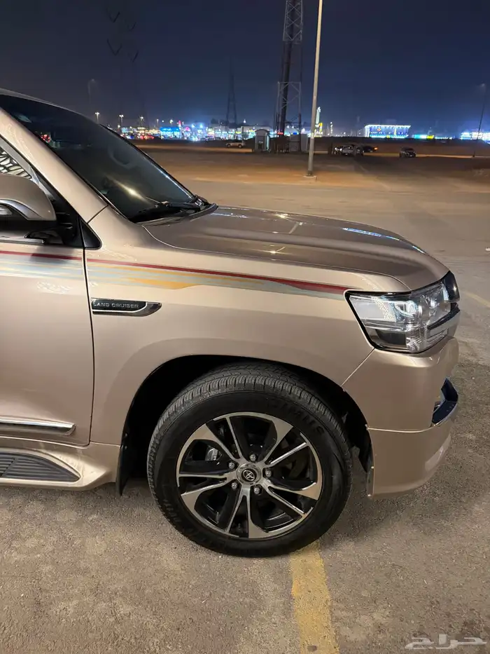 لاندكروزر 2018 3