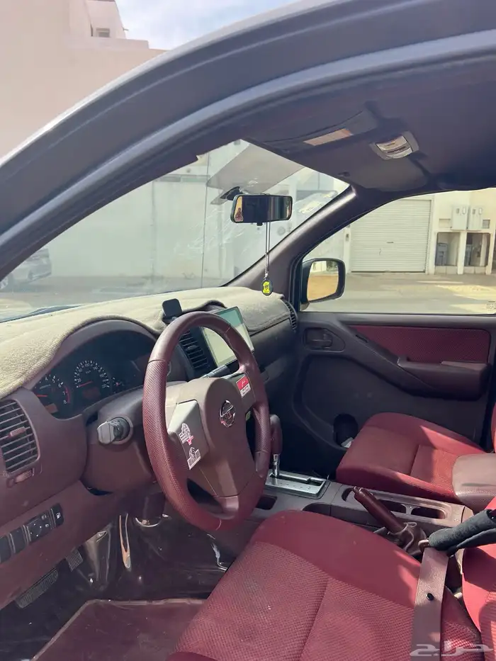 نيسان نافارو 2