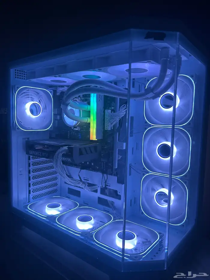 بي سي جديد ب كرتونه وماوس وكيبورد كلها بحالة سليمة 0