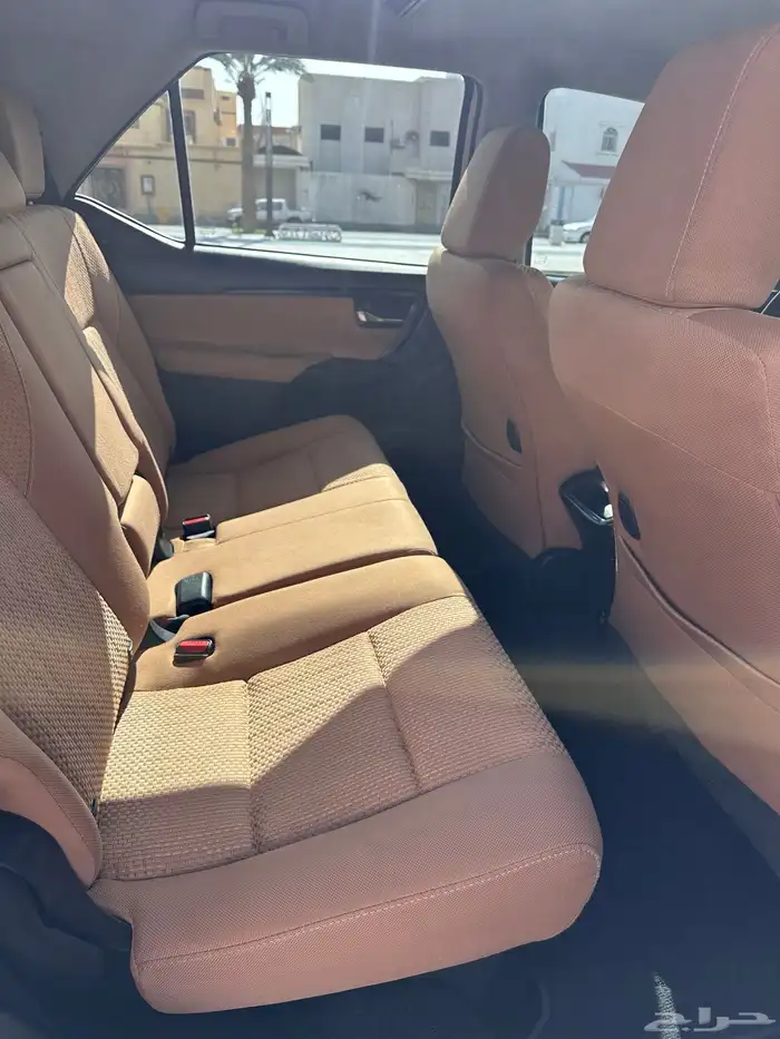 فورتشنر 2021 ابيض 4 دبل 24