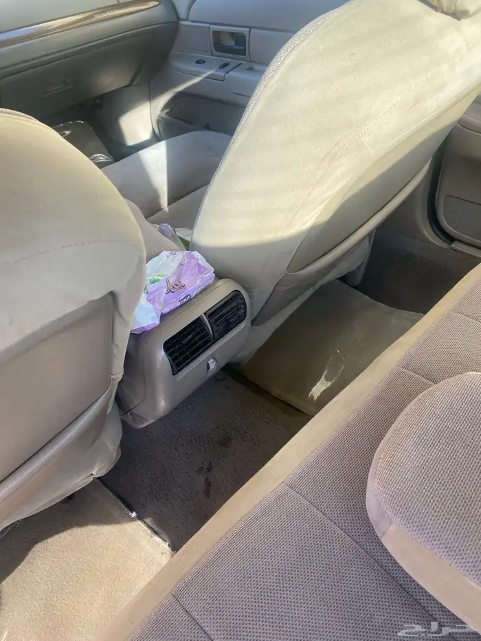 فورد فكتوريا 2004 63