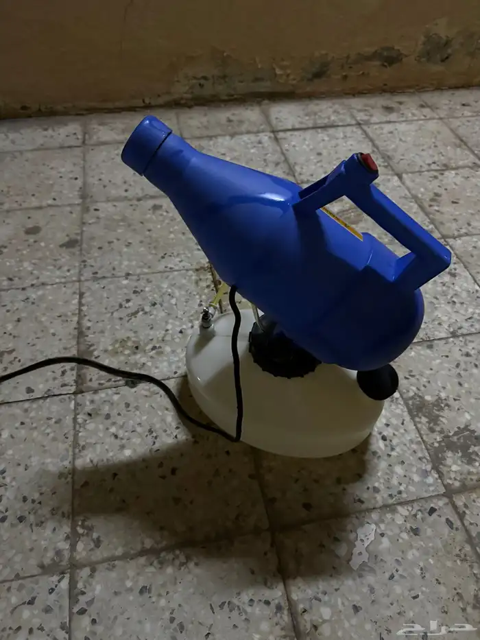 سماعتين انترفون وجهاز رش تعقيم 2