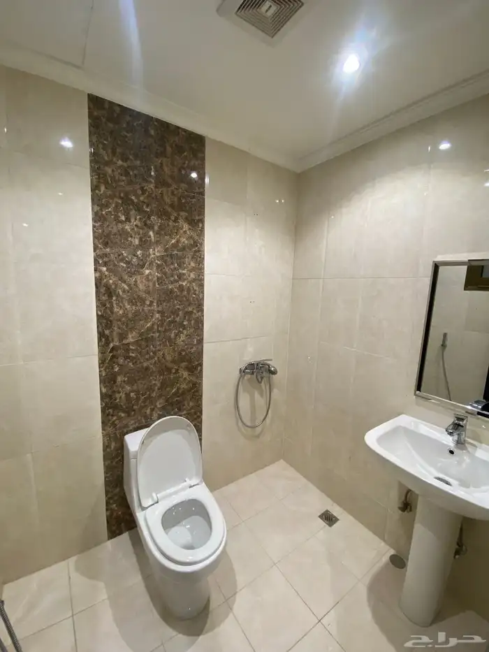 شقة مفروشة بدمام حي الزهور ايجار شهري 3