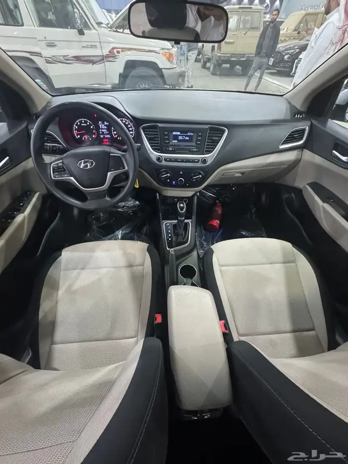 اكسنت مكينة 1600 9