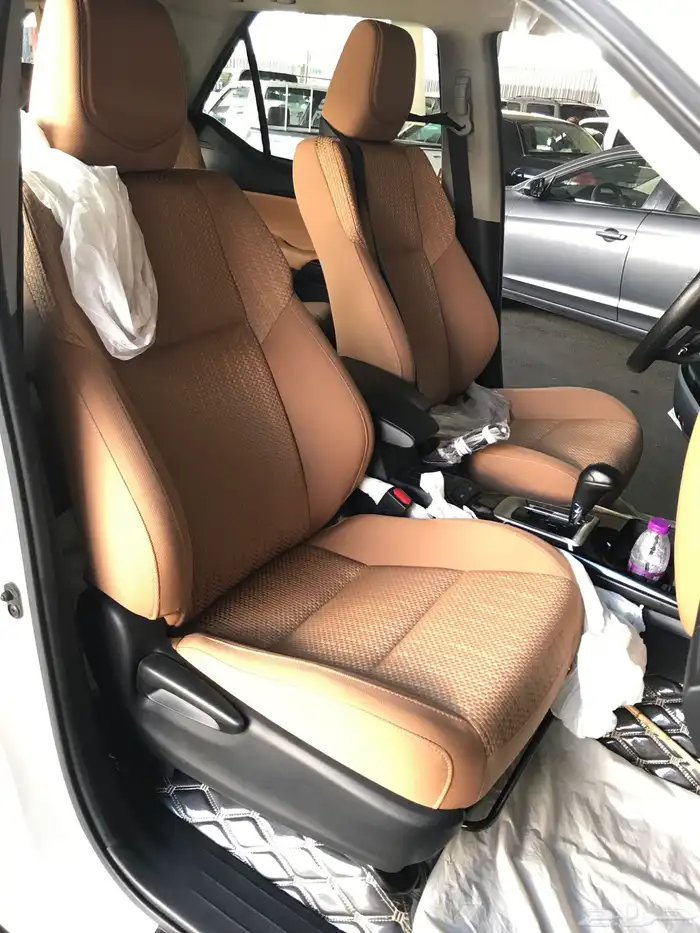 جيب فورتشنر ديزل 2400cc موديل 2022 15