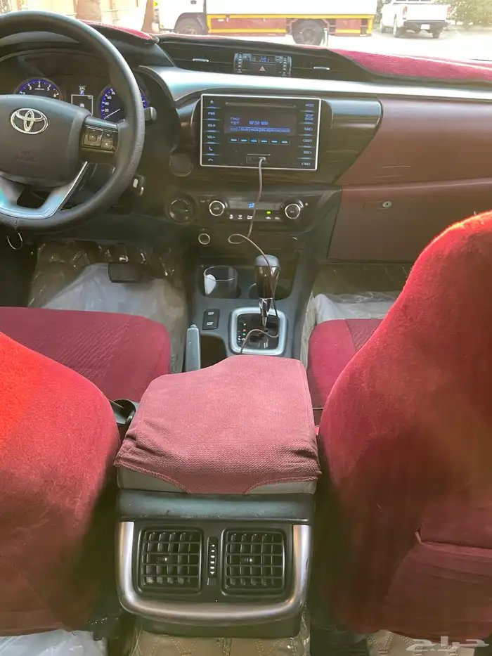 تويوتا هايلوكس SRS 2016 سعودي 15