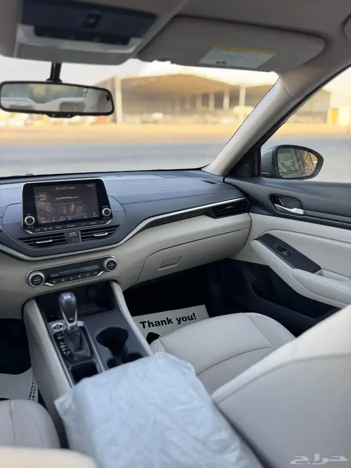 للبيع نيسان التيما 2022 نص فل بحالة الوكاله 8