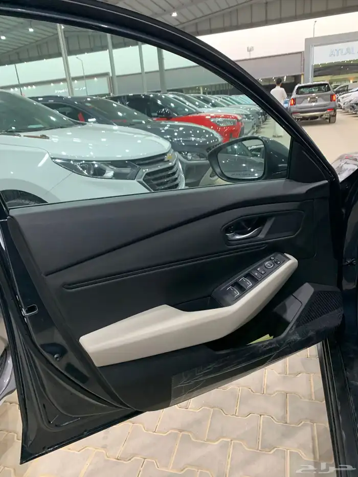 هوندا اكورد EX نص فل الموديل 2025 كاش واقساط 9