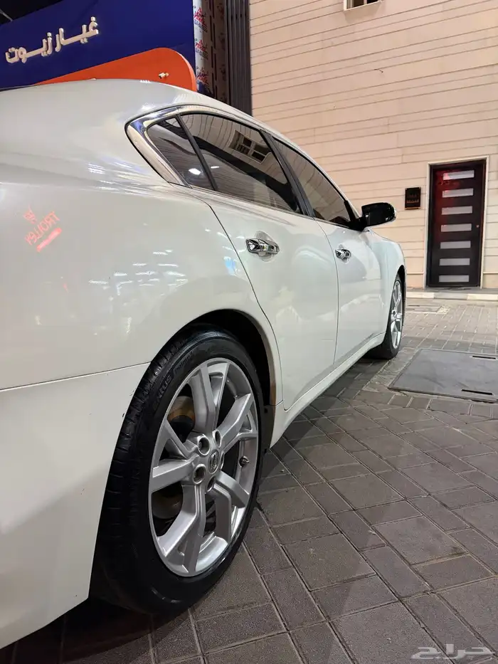 NISSAN MAXIMA 2014 10