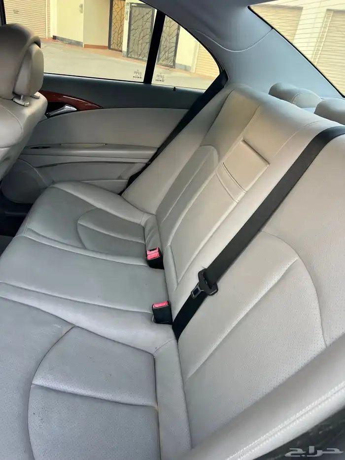 مرسيدس نظيف جدا  E230 -2008 8