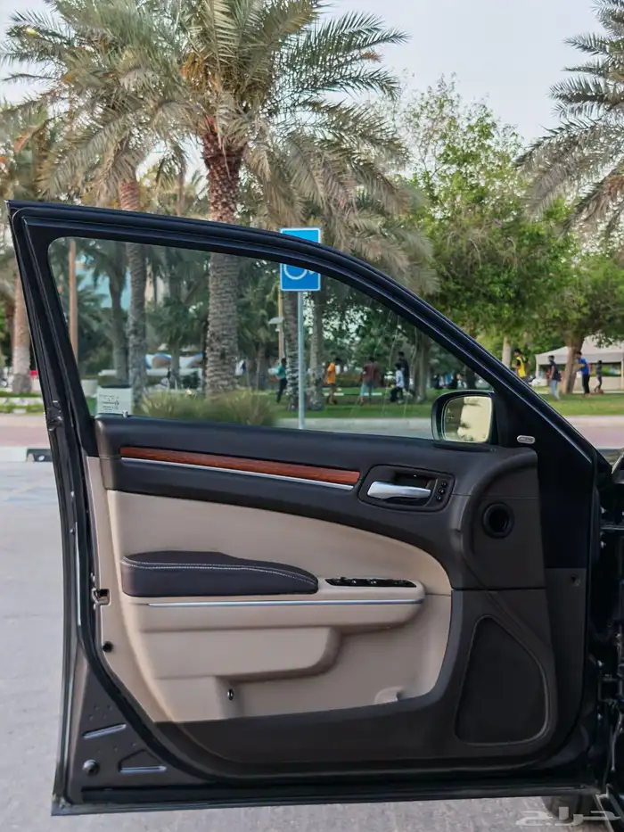 كرايزلر هيمي موديل 2014 51