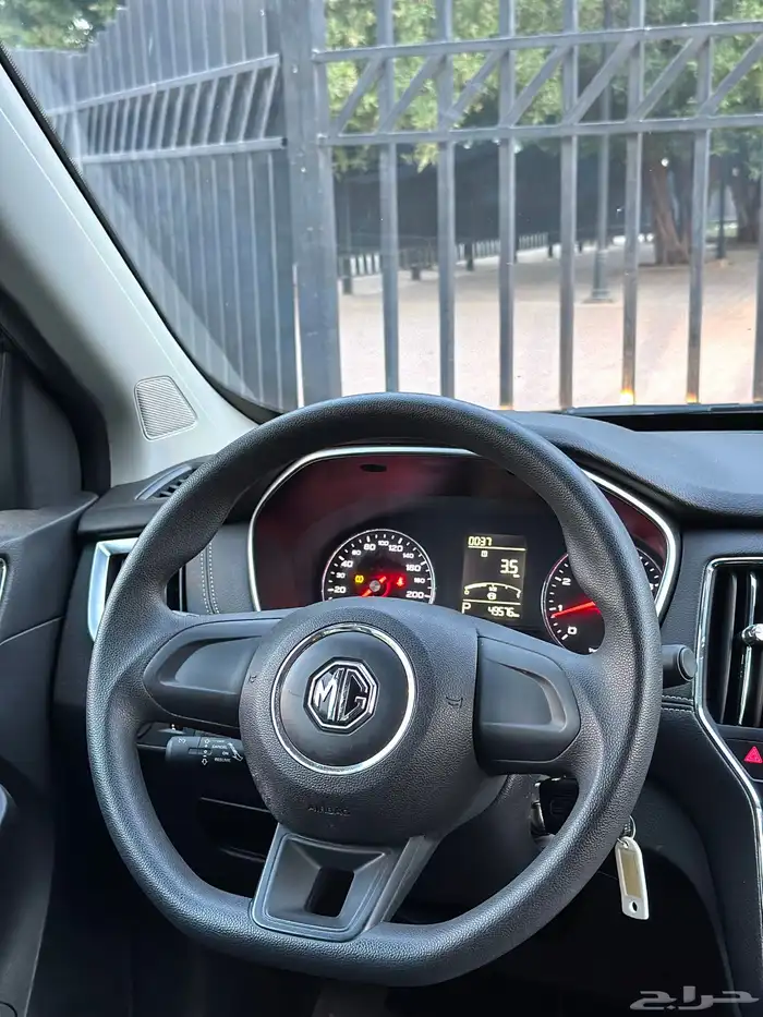 أم جي RX5 MG موديل 2022 سعودي تماتيك 16