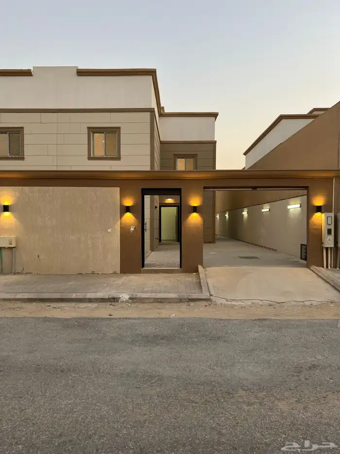 للإيجار فيلا في إسكان الجوهرة بجنوب الهفوف 0