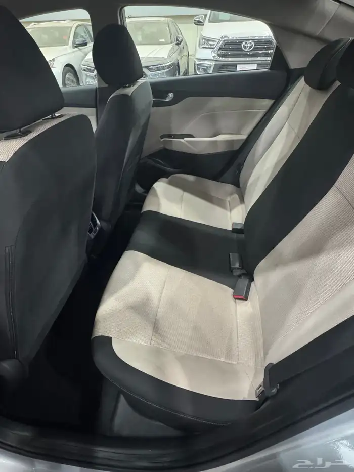 اكسنت مكينة 1600 8