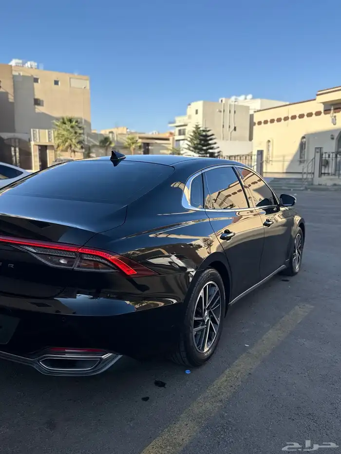 للبيع او للبدل المناسب ازيرا 2021 نظيفة 6