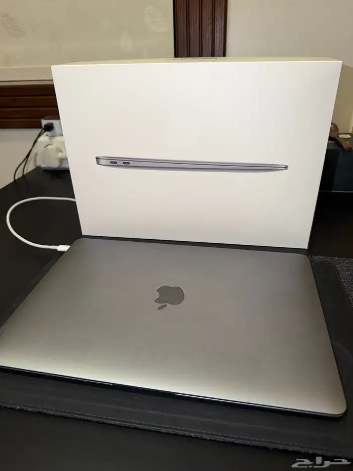 ماك بوك اير 0