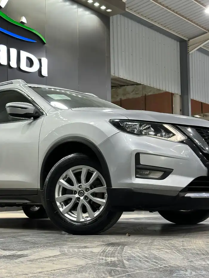 اكس تريل 2020 نص فل دبل لدى معرض(عبيد الرشيدي) 9